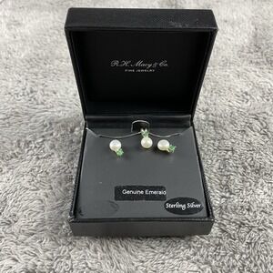 R H Macy's & Co Cultured Pearl And Emerald Necklace Earrings Set Sterling Silver